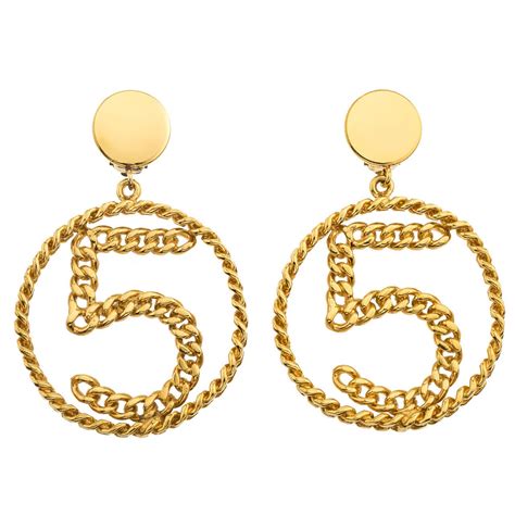 chanel 5 earring